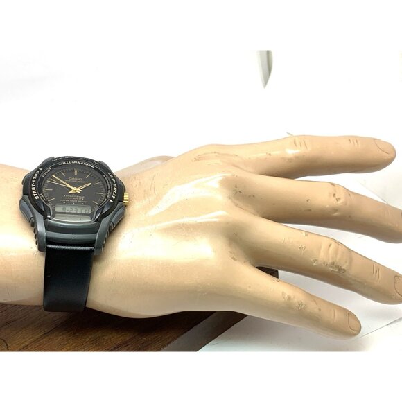 Casio Men's Watch WS300 Illuminator Quartz Digital Black Resin Sport 2329 - Picture 4 of 14